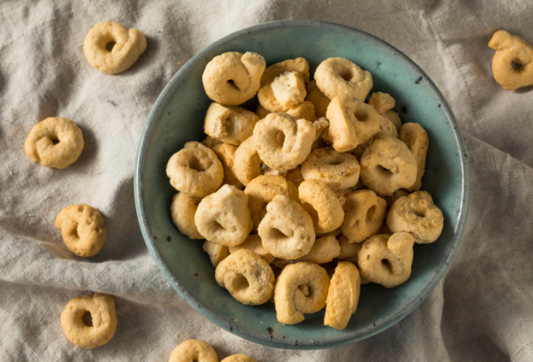 Produzione di taralli in Puglia